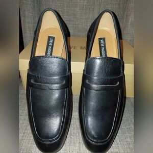 Steve Madded Axionn Men's Leather Loafer  Size 8